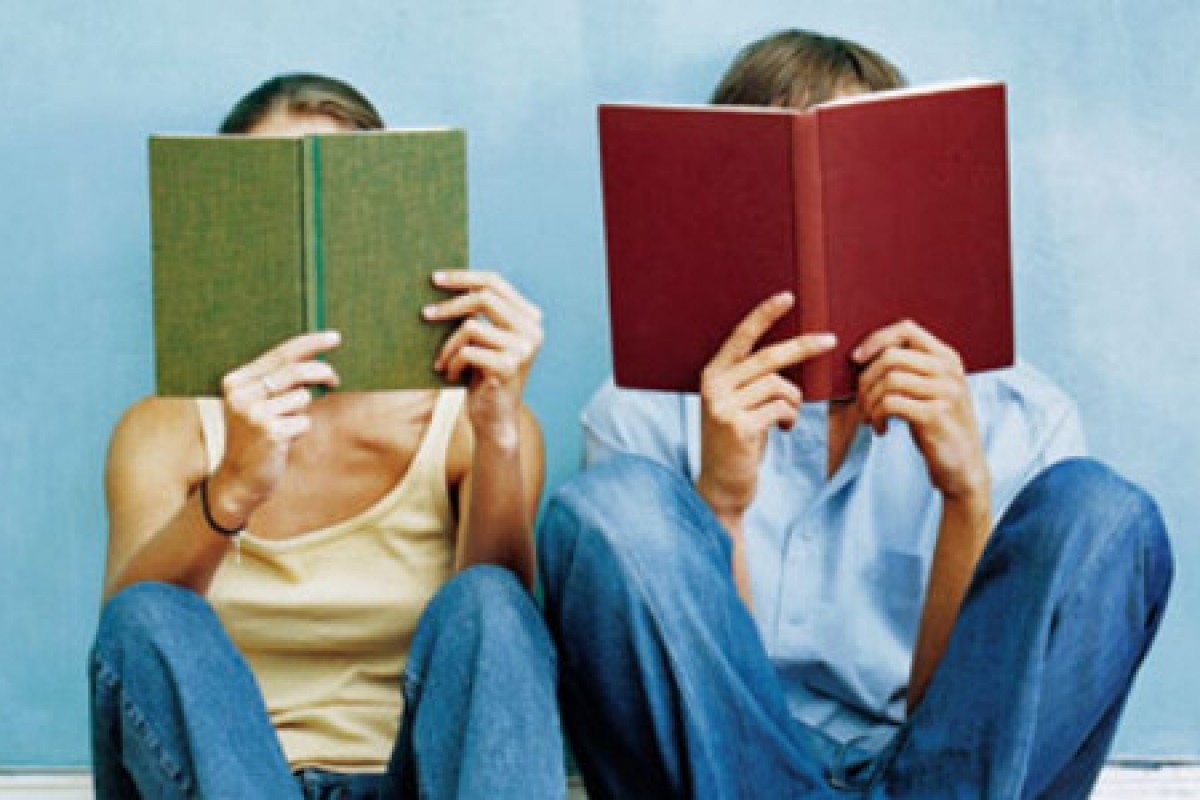 Se ami la lettura il tuo cervello resterà giovane più a lungo