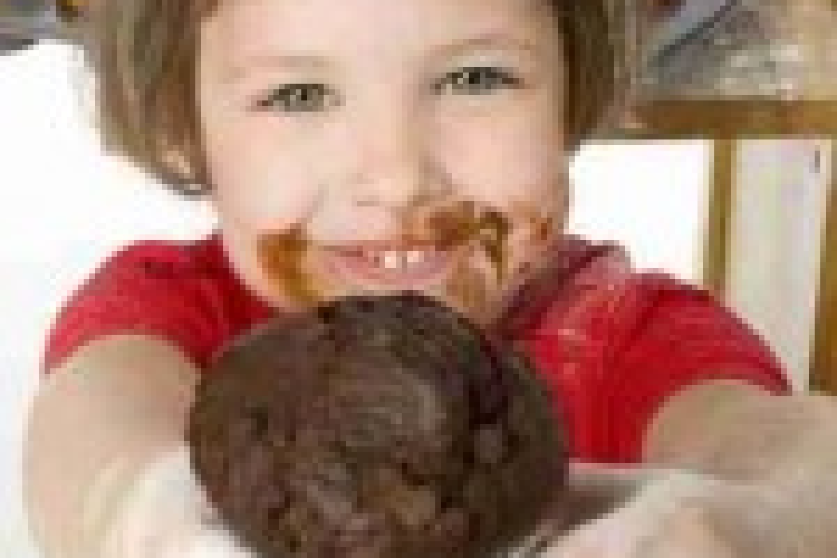 Pasqua si avvicina: bambini non esagerate con cioccolato e salame
