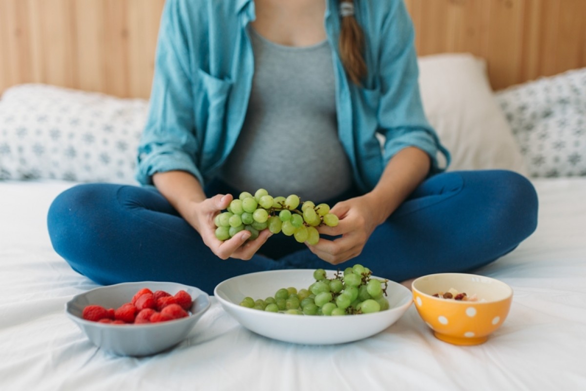 (Italiano) Fertilità femminile e alimentazione: cosa bisognerebbe mangiare?