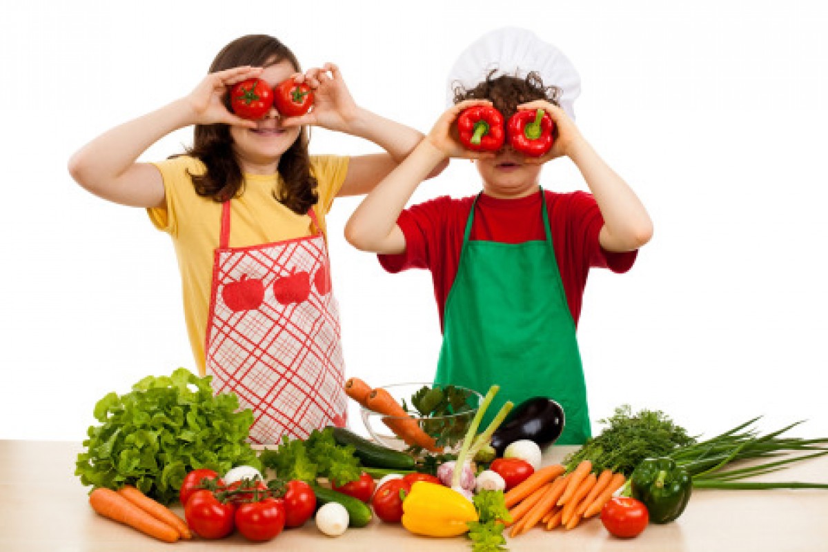 Bimbi mangiano più verdure se abbinate a cibi amati