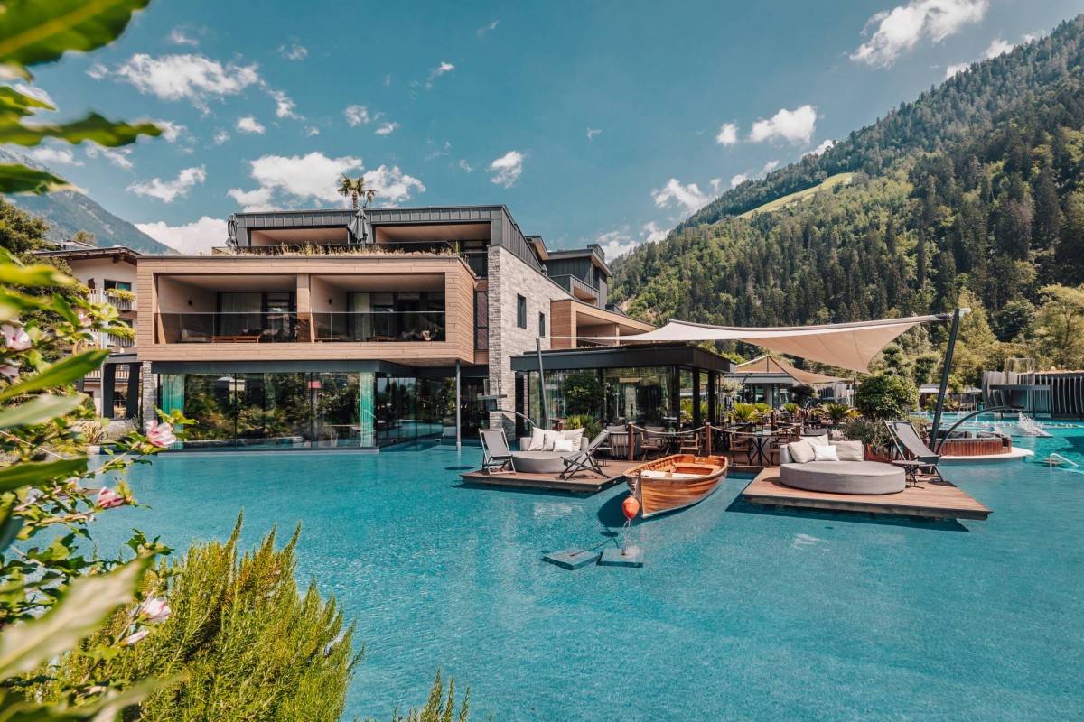 BENESSERE INDOOR&OUTDOOR: PRENDERSI CURA DI SÈ A 360 GRADI